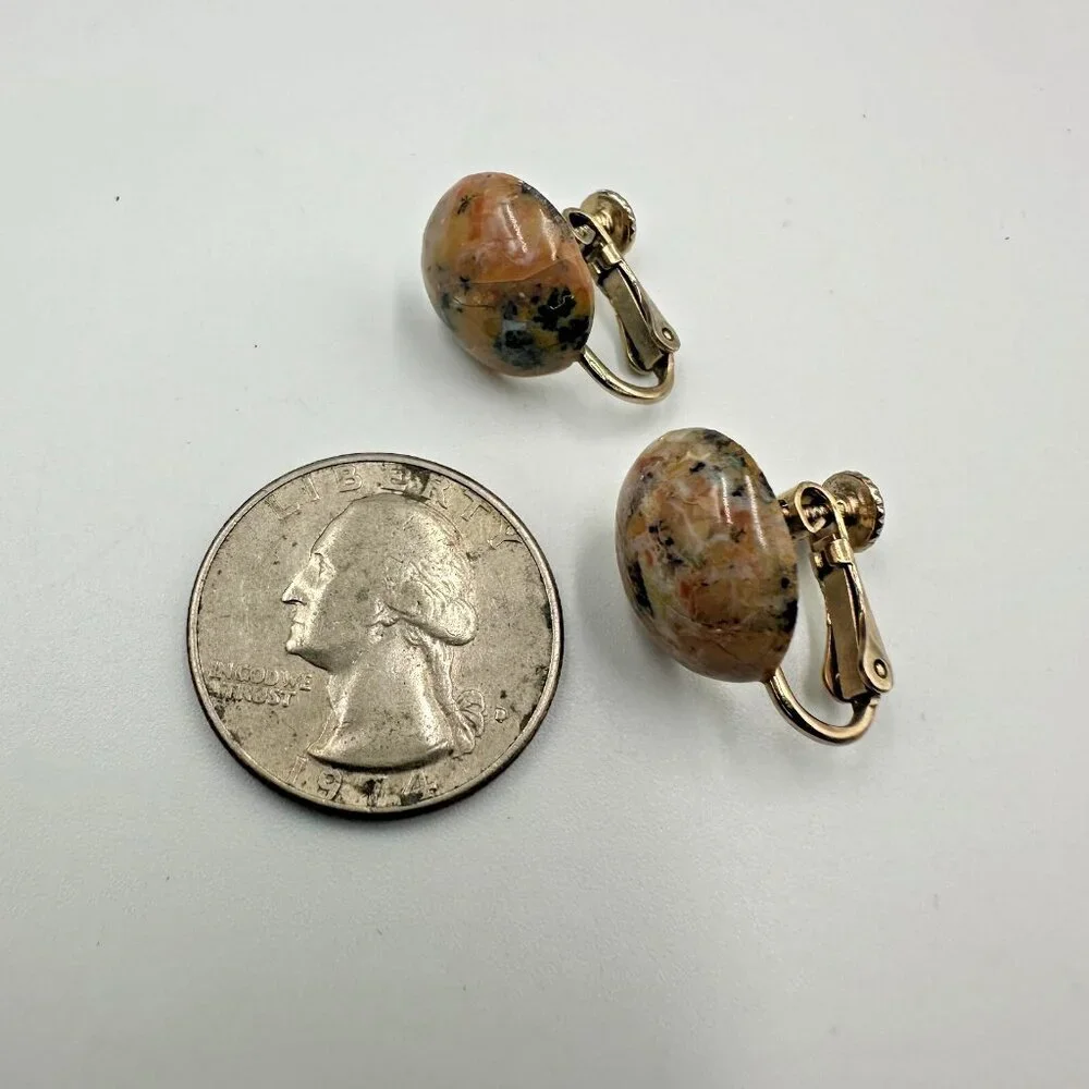 Vintage Brooch Earring Set Gold Tone Brown Marbled Stone Screw Back 1.5